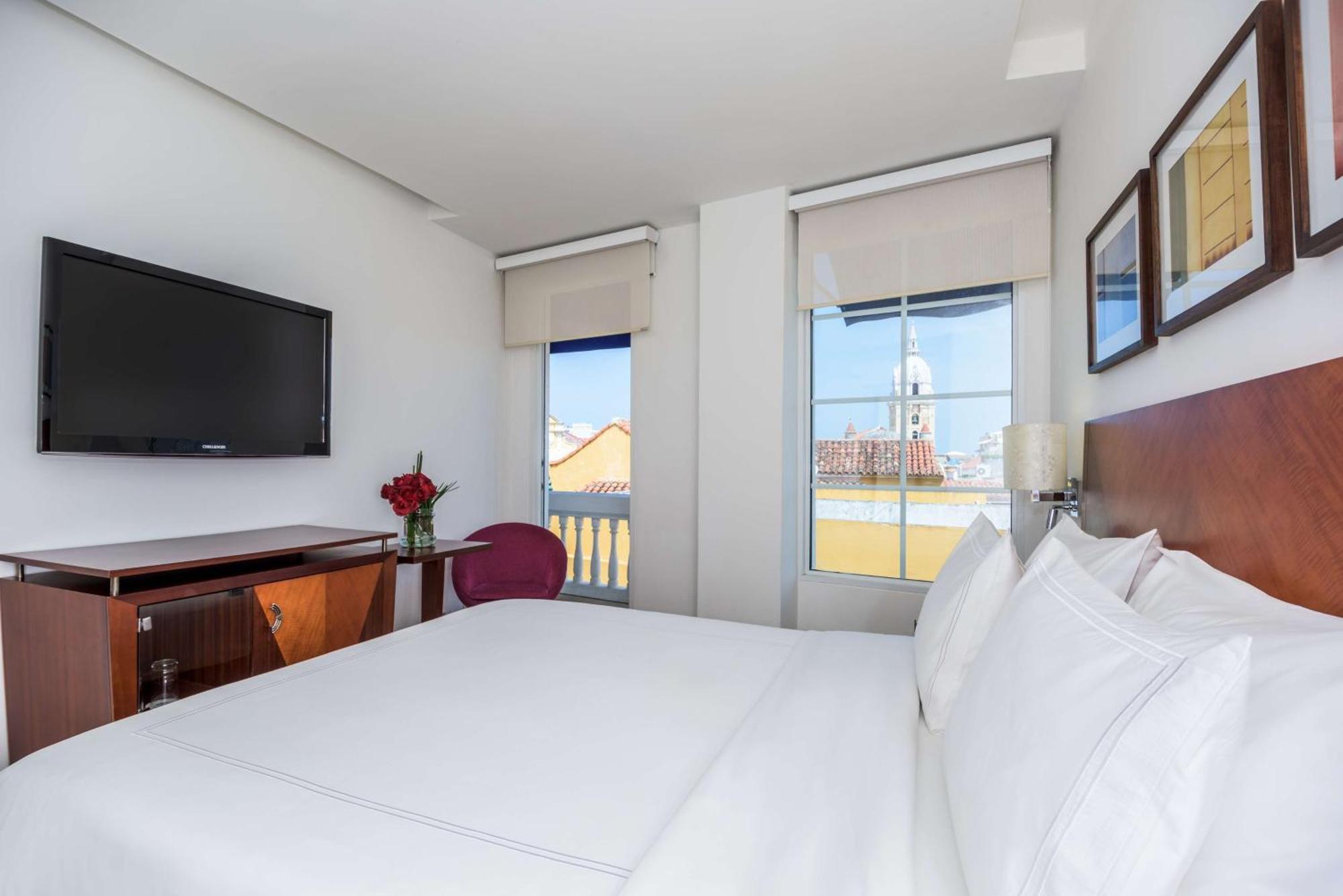 Nh Royal Urban Cartagena Hotel Exterior foto