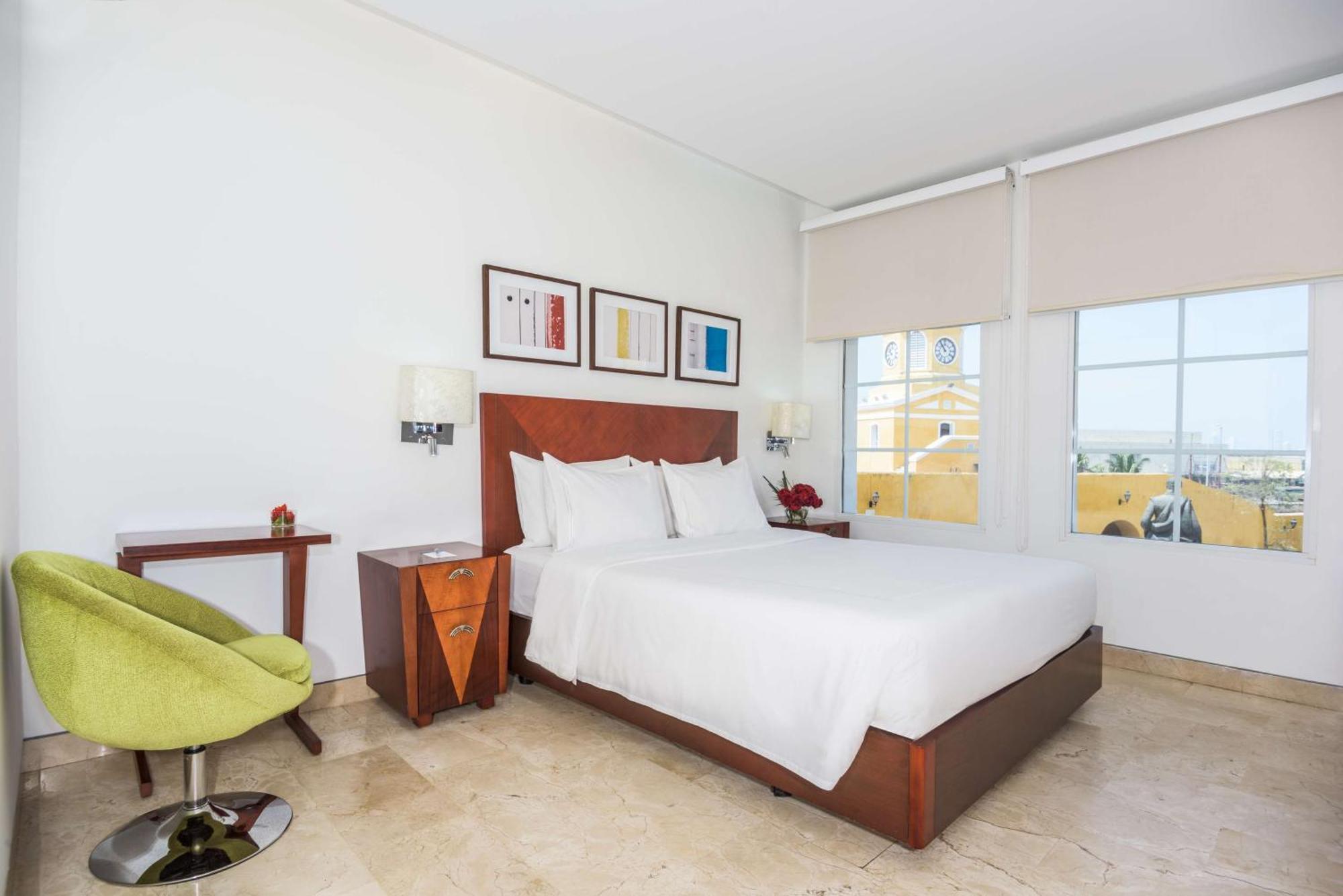 Nh Royal Urban Cartagena Hotel Exterior foto